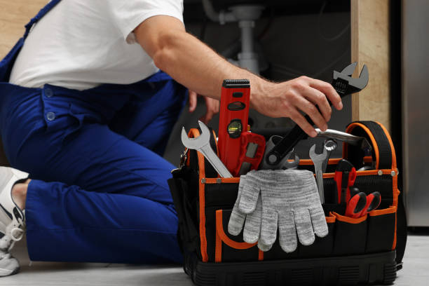 Best Best Plumbers Near Me  in Staples, CT